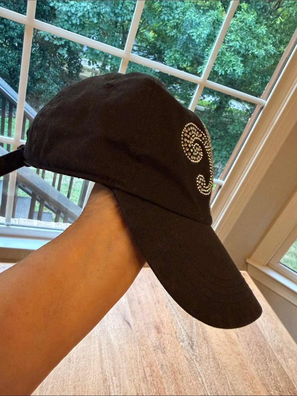 fleur-de-lis black ball cap - Picture 3 of 5